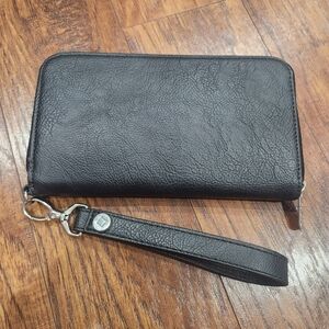 Thirty-One Slim Black Wallet Wristlet